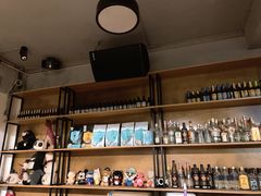 -萌喵咖啡屋(人民东路4号口M16商铺店)