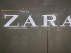 -ZARA(红谷滩万达店)