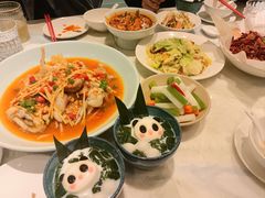 -孔雀云贵川·融合菜(长宁来福士店)