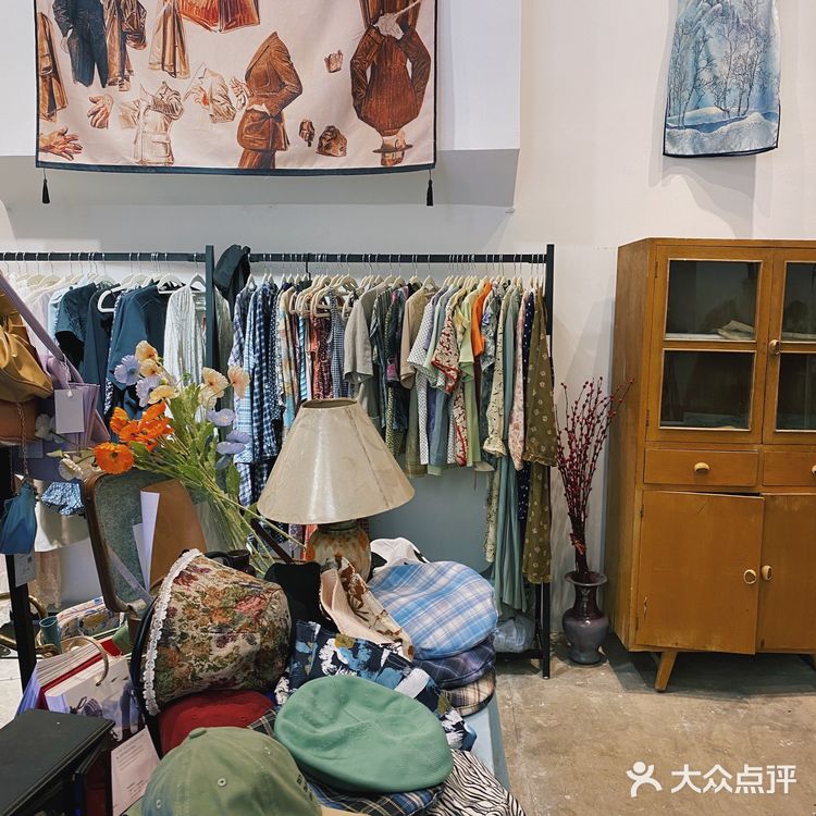 🕰Vintage探店|据说是武汉旗袍最多的古着店🏮