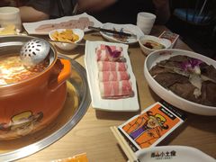 -尚品小土屋涮毛肚(李沧万达店)