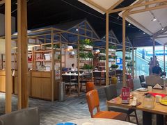 -渝信川菜 · 川味家常菜(财富购物中心店)