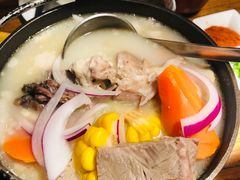 羊肉汤-阿里家·新疆烤肉酒場 by MIG
