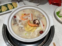 -三人行骨头王火锅(长寿店)
