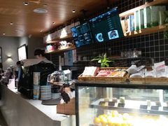 -百新书局(尚悦湾店)