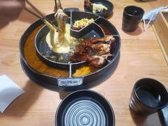 -肥肥虾庄·金牌油焖大虾(杨园滨江时代walk店)