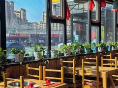 -袁记串串香(泉水轻轨站店)