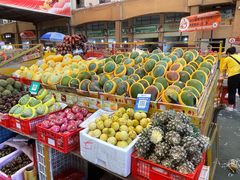 -三亚新鸿港水果一级批发市场