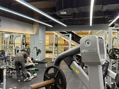 -超鹿运动(五四路恒力城店)