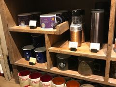 自助调料区-星巴克臻选(广州沙面店)