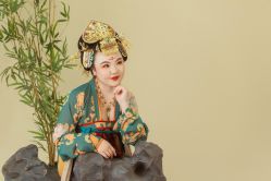 -盘子女人坊古装写真摄影