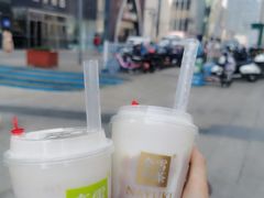 -奈雪的茶(青岛卓悦里INTOWN店)