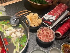 -三出山火锅(南京万象天地店)