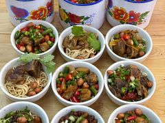 -犟一碗双椒鸡面(得意世界店)