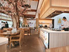 -蜜桃餐厅·伴山(湖滨商业街店)