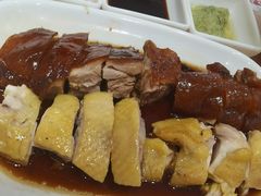 -正東记港味烧腊餐室(天鹅湖银泰城店)