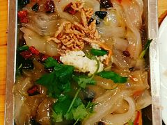 -鹤乡东北菜(崮山路店)