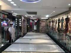 -广州白马服装市场