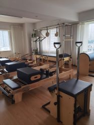 -馨媛瑜伽普拉提