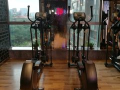 -威蒂斯国际健身游泳会所(东莞庄路店)