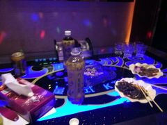 -乐唱氧吧量贩式KTV