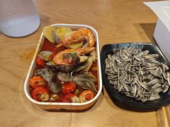 -华府九号海鲜烧烤大排档(龙域店)