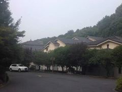 -杭州海华满陇度假酒店