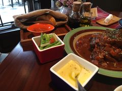 -杭州西子湖四季酒店-WL BISTRO西湖餐厅(灵隐路店)