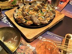 -何师烧烤Pro ·江湖川菜·小龙虾·精酿啤酒(太古里旗舰店)