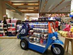 -王权免税店(普吉市区店)