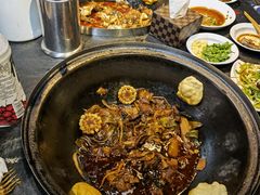 -缘福乡村铁锅炖民宿(八达岭店)