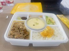 -老娘舅餐厅(黄龙体育中心店)