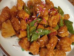 菠萝脆皮鸡-沁香缘巫山烤鱼(看丹桥店)