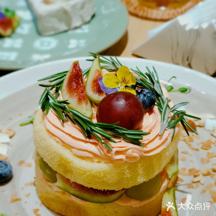 咖啡馆的回头客,这家应该是第一个吧