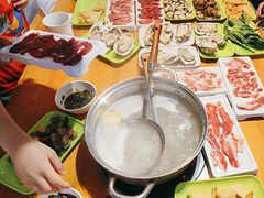 -养牛邓·潮汕牛肉海鲜自助火锅(广州店)