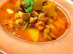 洋芋闷鸡-云海肴·汽锅鸡·云南菜(天津国金汇店)