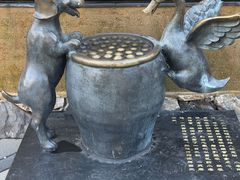 -缸鸭狗(天一广场店)