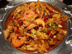 -胖哥俩肉蟹煲(上海悦荟广场店)