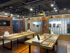 -A380视光·蔡司眼镜店(锦艺城店)