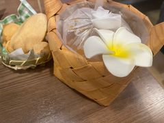 -小小集渔·泰式大排档(太古里香槟店)