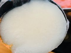 -苗伯妈酸汤火锅