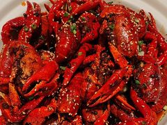 -肥肥虾庄·金牌油焖大虾(杨园滨江时代walk店)