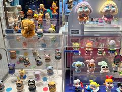 -泡泡玛特POPMART(东直门来福士店)