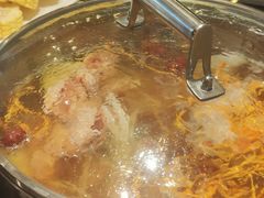 -一席地·本地鸡窝·杭帮鸡火锅(萧山银隆百货店)