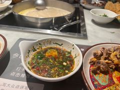 -尚尚仙·酸汤猪手·猪肚鸡火锅(华联万柳购物中心店)