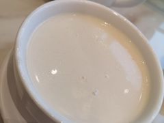 拉絲雪燕杏仁茶-稻香酒家·33年老字号·港式粤菜(富邦中心店)