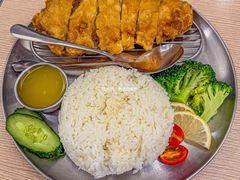 -佰搭果·广式茶餐厅(西华路店)