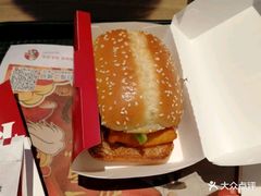 -肯德基(宝龙店)