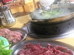 -五洞培记山庄·鲜牛肉火锅