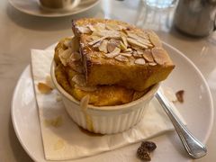 杏仁焦糖面包布甸-La-Serene Café
